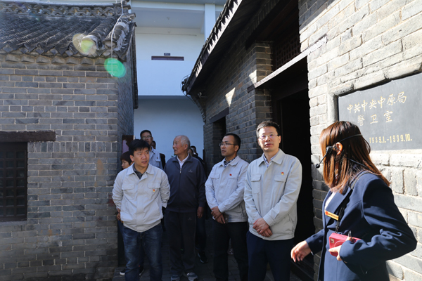\\192.168.15.4\temp\08-辦公室\黃家懷\1026主題黨建活動\IMG_4670.JPG